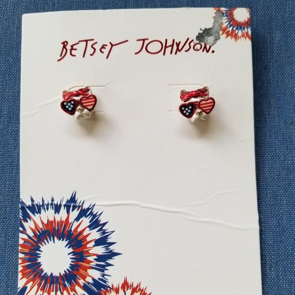 Betsey Johnson Earrings Pug-Type Dog 4th of July - NWT - Picture 1 of 5